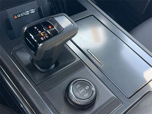 New 2026 GMC Hummer EV 4x4 Crew Cab image 21