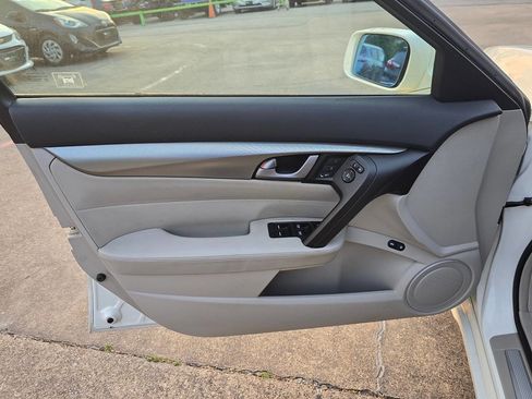 Used 2011 Acura TL w/ Technology Package image 15