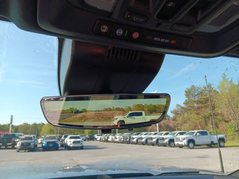 New 2026 GMC Sierra 2500 Denali Ultimate w/ LPO, Black Badging Package image 12