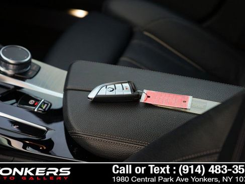 Used 2022 BMW 540i xDrive w/ M Sport Package image 58