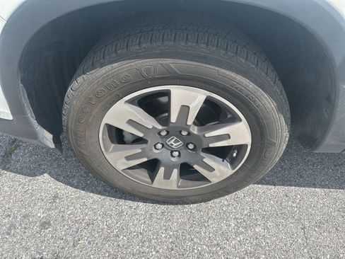 Used 2017 Honda Ridgeline RTL-T image 10