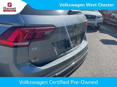 Certified 2023 Volkswagen Tiguan SE FWD image 14