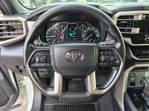 Used 2026 Toyota Tundra SR5 w/ SR5 Convenience Package AWD/4WD image 19