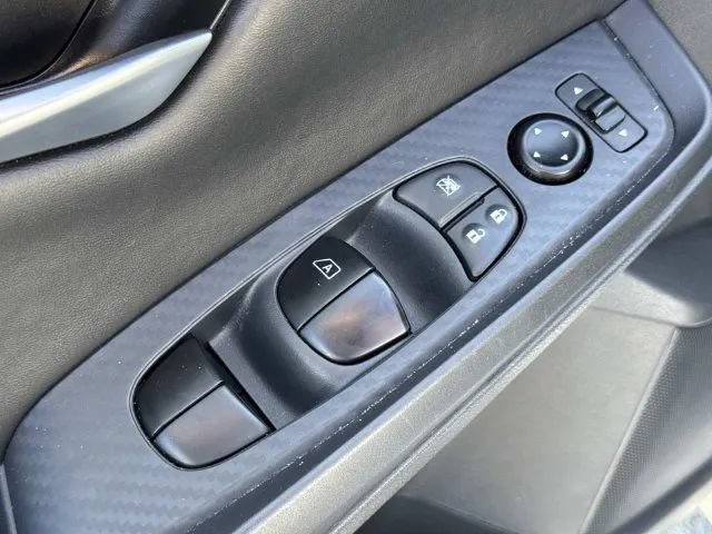 Certified 2025 Nissan Sentra SV FWD image 28