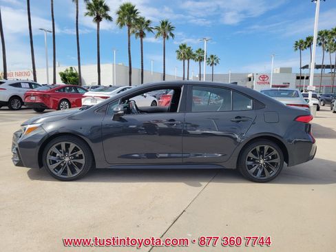 Certified 2024 Toyota Corolla SE w/ SE Premium Package image 6