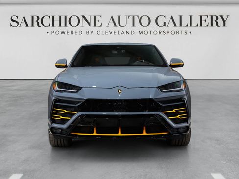 Used 2022 Lamborghini Urus AWD/4WD image 4