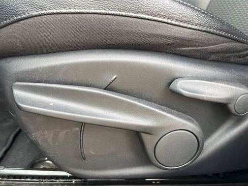 Used 2024 Jeep Compass Latitude image 14