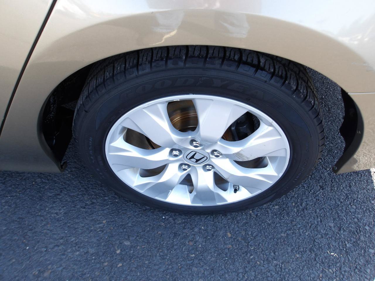 Used 2009 Honda Accord EX image 22