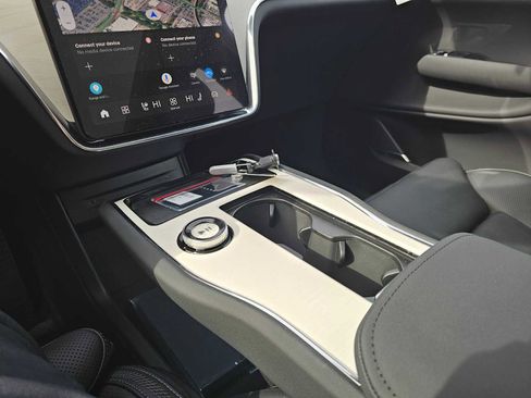 New 2026 Volvo EX90 Ultra image 28