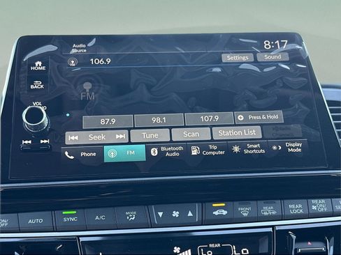 Certified 2026 Honda Odyssey EX-L image 12