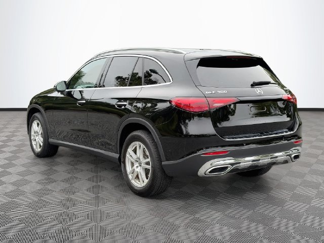 Used 2023 Mercedes-Benz GLC 300 4MATIC image 5