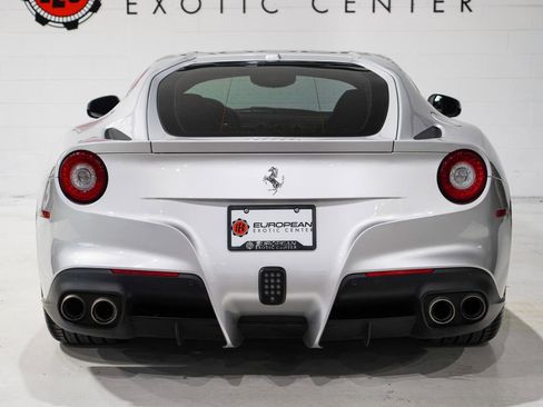 Used 2015 Ferrari F12 Berlinetta image 3