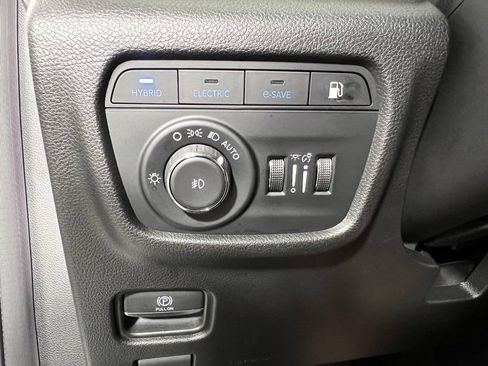 Used 2022 Jeep Grand Cherokee Limited 4xe AWD/4WD image 32