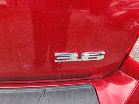 Used 2016 Cadillac SRX Luxury AWD/4WD image 7