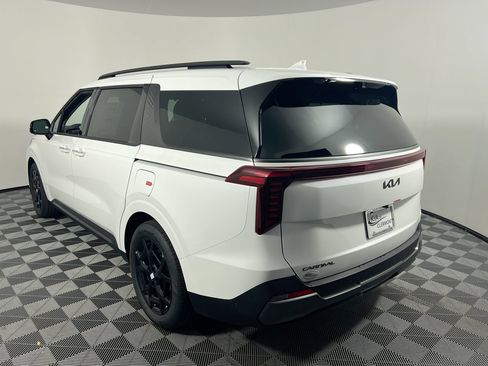 New 2027 Kia Carnival SX w/ Dark Edition Package FWD image 7