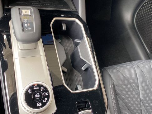 New 2026 Mitsubishi Outlander SEL AWD/4WD image 26