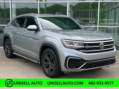 Used 2020 Volkswagen Atlas Cross Sport SE w/ Panoramic Sunroof Package