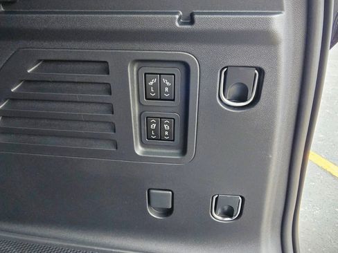 New 2026 Buick Enclave Avenir w/ Super Cruise Package image 29