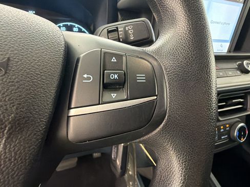 Used 2022 Ford Maverick XL FWD image 17