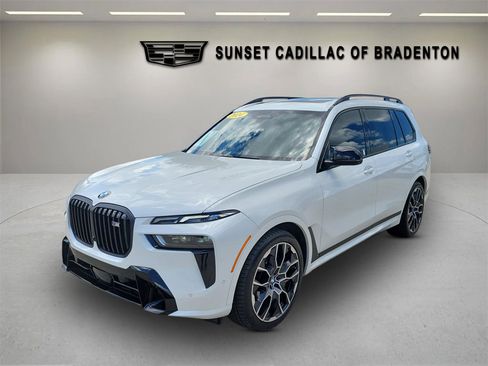 Used 2024 BMW X7 M60i w/ Executive Package AWD/4WD image 8