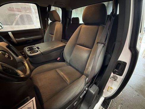 Used 2009 GMC Sierra 1500 SLE w/ Power Pack Plus image 11