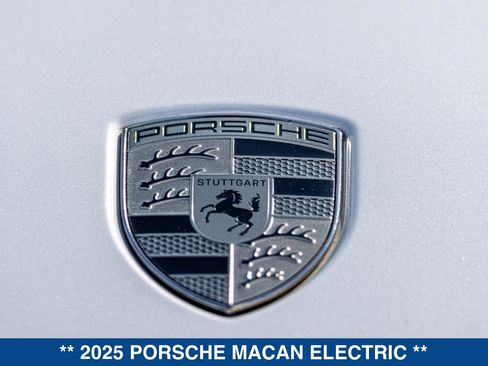 Used 2025 Porsche Macan Turbo Electric AWD/4WD image 13