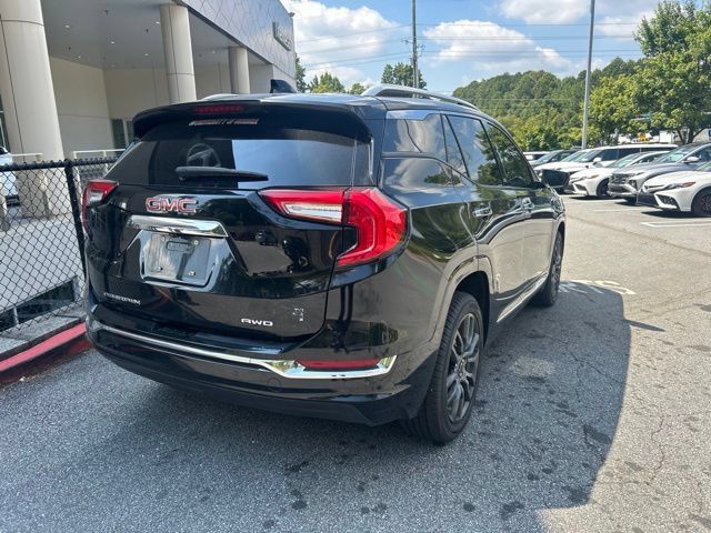 Used 2023 GMC Terrain Denali w/ Black Diamond Edition AWD/4WD image 6