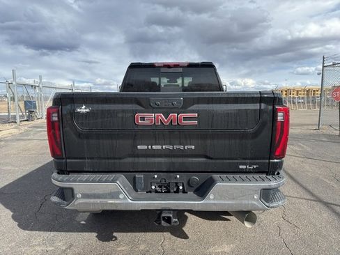 Used 2024 GMC Sierra 3500 SLT w/ SLT Convenience Package image 6