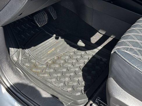 Used 2022 Mitsubishi Outlander SEL FWD image 13