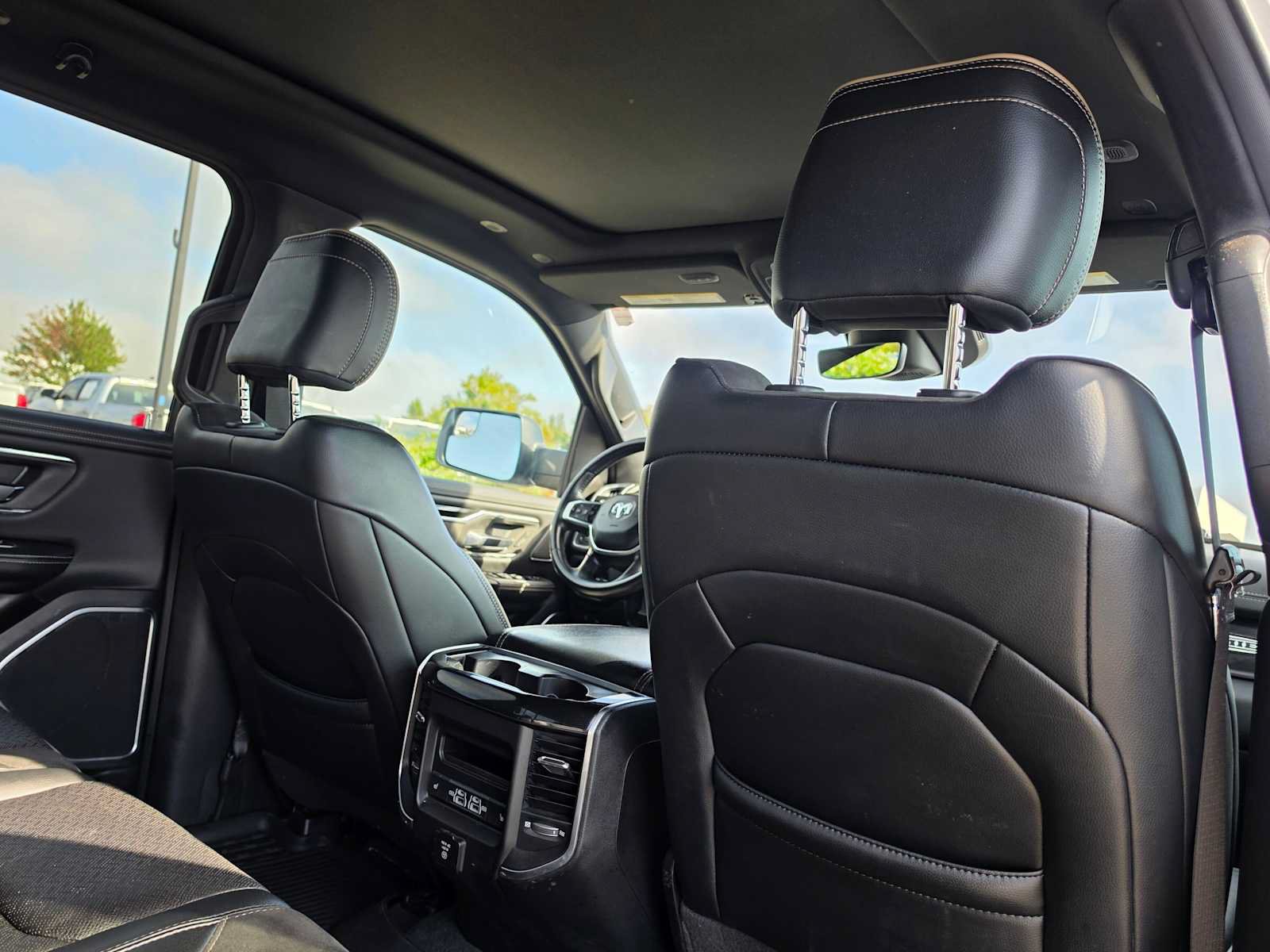 Used 2021 RAM 1500 Laramie AWD/4WD image 13