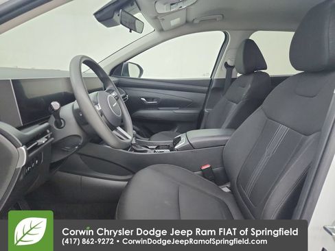 Used 2025 Hyundai Tucson SEL AWD/4WD image 19