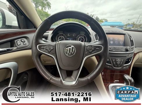 Used 2017 Buick Regal Premium image 12