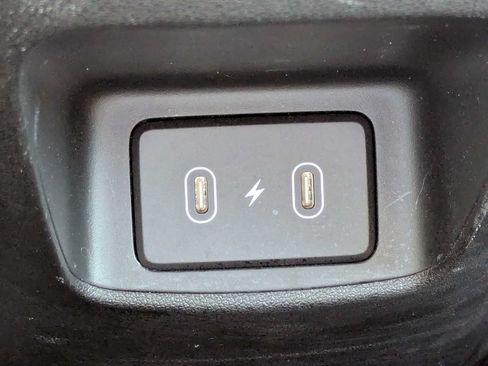 Used 2024 Hyundai Elantra Limited FWD image 20