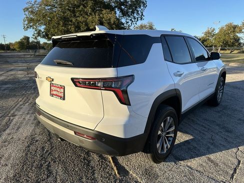 New 2026 Chevrolet Equinox LT image 5