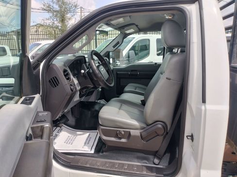 Used 2011 Ford F250 XL w/ PWR Equipment Group image 24