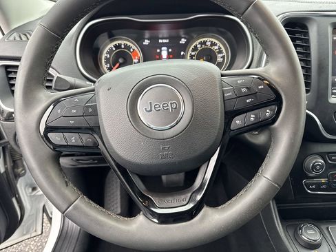 Certified 2023 Jeep Cherokee Altitude Lux image 12