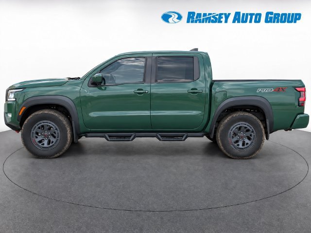 Used 2025 Nissan Frontier PRO-4X AWD/4WD image 6