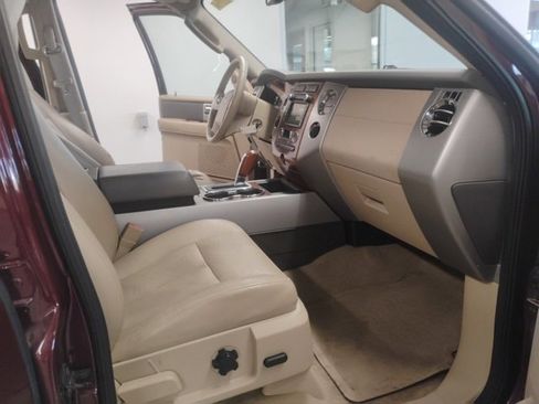 Used 2010 Ford Expedition Eddie Bauer image 23