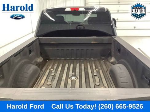 Used 2017 Ford F350 Lariat w/ Lariat Value Package AWD/4WD image 5