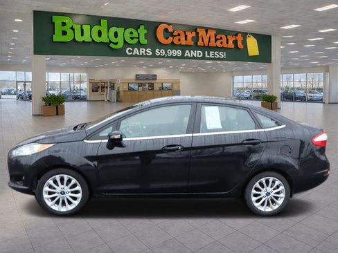 Used 2017 Ford Fiesta Titanium image 4