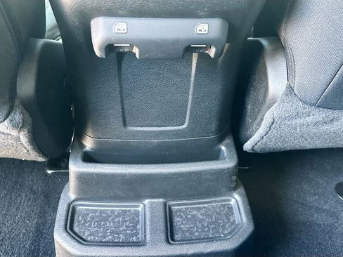 Used 2023 Jeep Wrangler Unlimited w/ Cold Weather Group AWD/4WD image 28