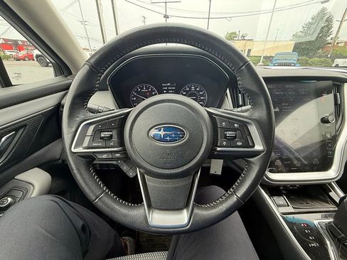 Used 2021 Subaru Outback Premium AWD/4WD image 30