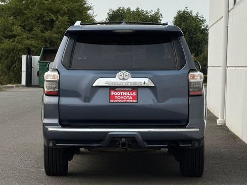 Used 2012 Toyota 4Runner Limited AWD/4WD image 6