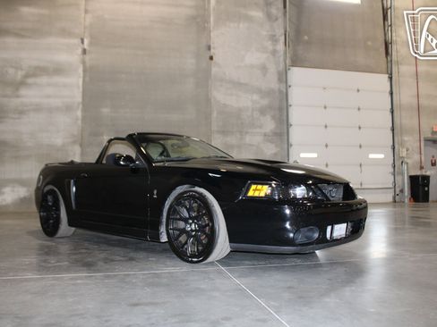 Used 2003 Ford Mustang Cobra image 28