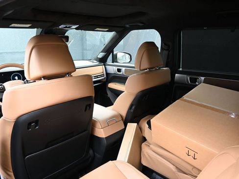 New 2026 Hyundai Santa Fe Calligraphy image 19