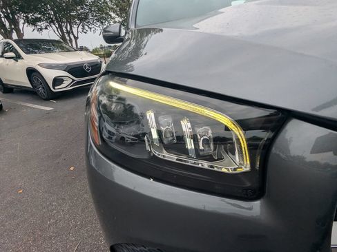 Certified 2020 Mercedes-Benz GLS 450 4MATIC image 21
