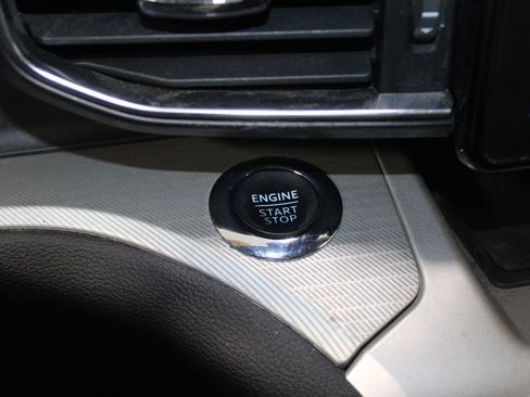 Used 2022 Ford Explorer XLT w/ Equipment Group 202A image 52