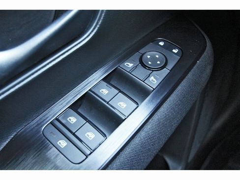 New 2026 Nissan Kicks S image 15