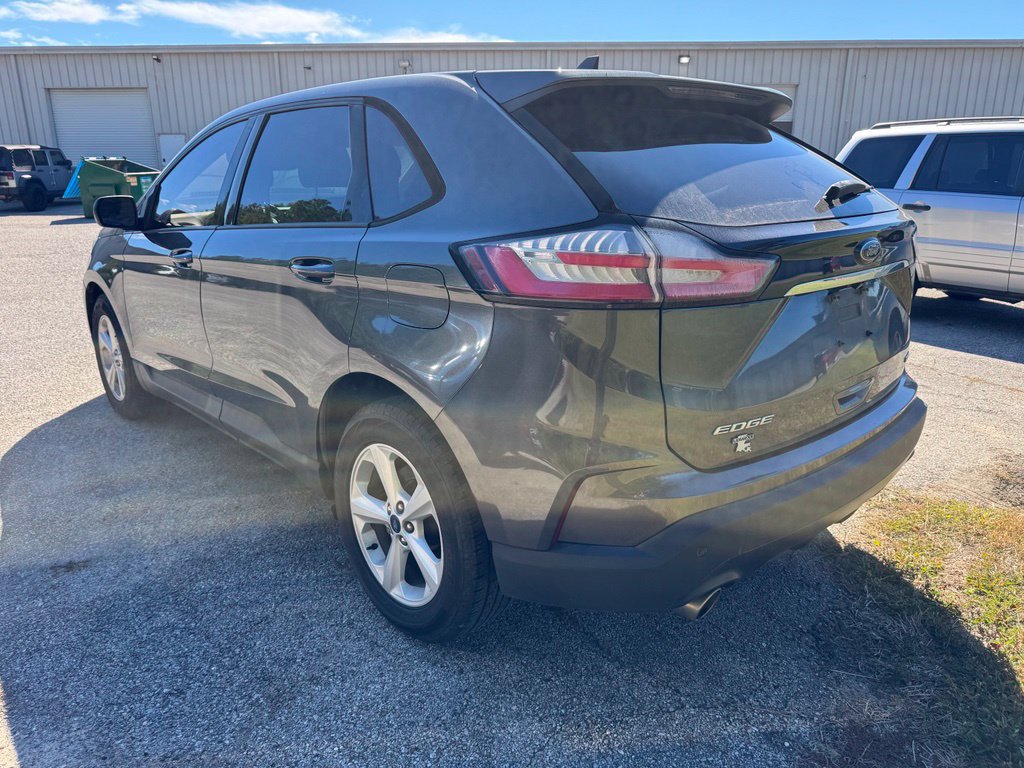 Used 2020 Ford Edge SE FWD image 6
