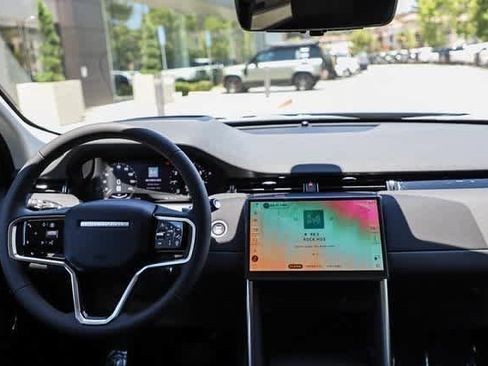 New 2024 Land Rover Discovery Sport S image 11